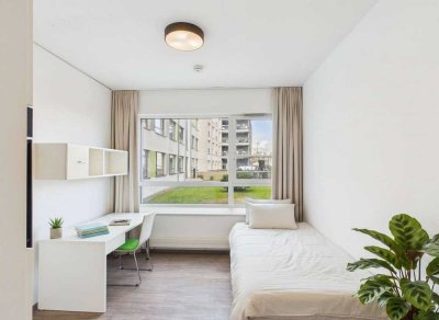 Jetzt günstigere All-in Miete: Modernes möbliertes Apartment am Campus Riedberg | Classic Studio