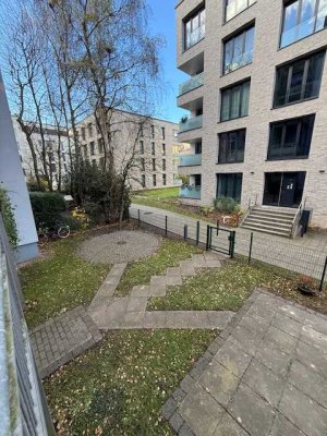 KTV/ Stadthafen,  Balkon, Hochparterre und WG tauglich!
