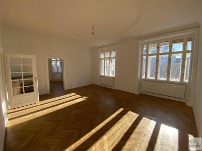Wohntraum mit Stil &amp; Charakter - Altbaujuwel Domplatz/Herrenplatz