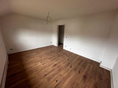 2x Erstbezug nach Sanierung: Moderne 3 Zi.-Wohnung in ruhiger Lage mit Wärmepumpe