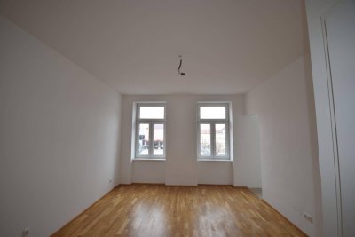 "17 BEZIRK - Modern sanierte Garconiere mit Altbauflair"