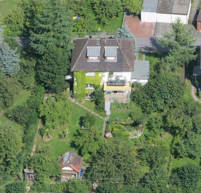 Familienhaus mit großem Garten in Marburgs Zentrum