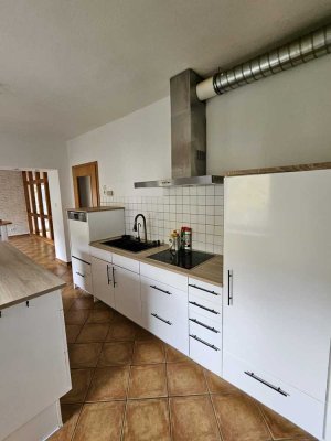 Großzügige 7-Zimmer Wohnung in Enkirch