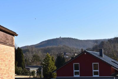 Bestlage im Zentrum von Bovenden mit 2 WE mit Blick auf die Burg Plesse