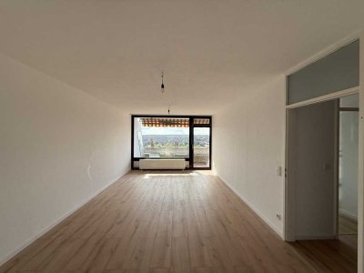 Attraktive 3 Zimmer Wohnung Erstbezug nach Sanierung zu vermieten