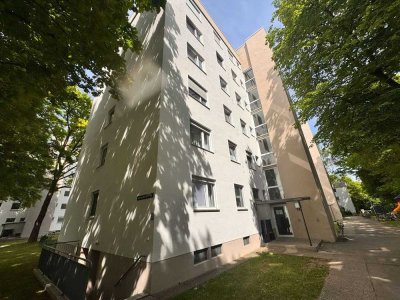 Ankommen & Wohlfühlen: Sanierte 3-ZKB-Wohnung in Bestlage am Kuhsee