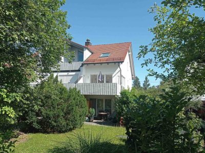 Neubiberg - Helle 2-Zimmer Wohnung mit sonnigem Balkon, in ruhiger und grüner Umgebung
