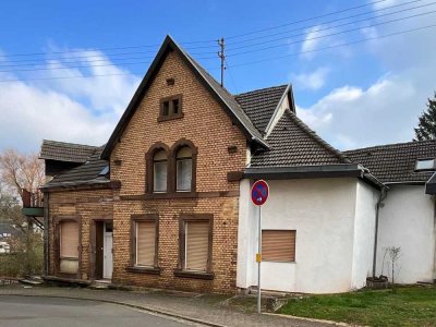 Mehrfamilienhaus in ruhiger Lage von Wiesbach