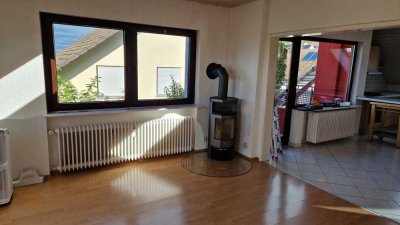 sonnige 4,5-Zimmer Dachgeschosswohnung in Herrenberg-Kayh