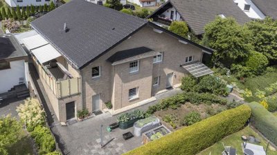 Der Zeit voraus! Wohnen mit Stil und Komfort – Einfamilienhaus mit Souterrain zum Verlieben!“