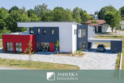 Knapp 300 m² Fläche: Nachhaltiges Arbeiten trifft luxuriöses Wohnen in harmonischer Architektur.
