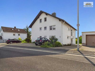 Alzenau-Hörstein: Helle 3-Zi.-Wohnung (ca. 95 m²) mit Balkon – Garage + Stellplatz inklusive