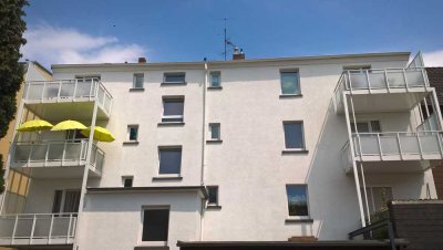 SÜD-WEST-Sonnen-BALKON ! Schöne, ruhige, helle 2 Zi. + große Küche,Diele,Bad,Keller