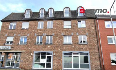 Hochwertig ausgestattete Dreizimmerwohnung mit Balkon und separater Garage in Broichweiden