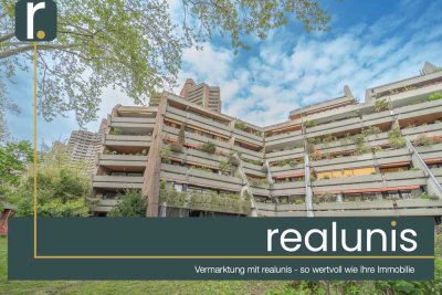 Wohnen am Wasser: Balkonwohnung an der Neckarpromenade mit TG-Platz - nur bei realunis