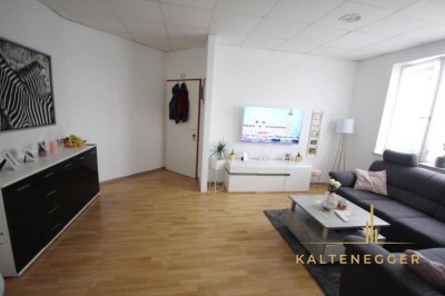 Schöne Single- bzw. Pärchenwohnung