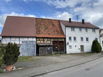 Teileigentum - Wohnhaus mit Scheune 
in Gomaringen