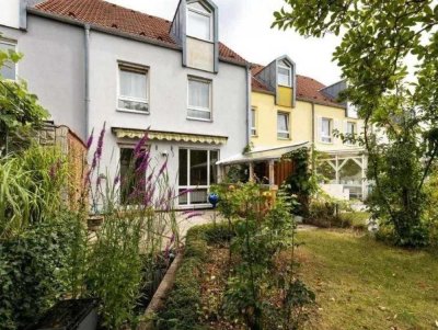 Umfangreich saniertes Reihenhaus in Bubenreuth - Ideales Zuhause für anspruchsvolle Familien