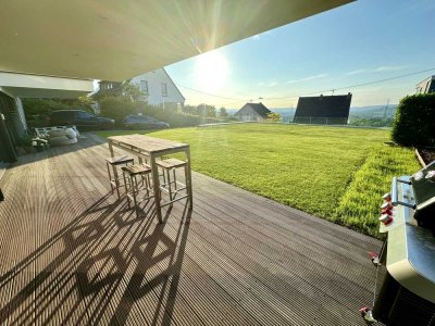 Exklusive Etagenwohnung mit erstklassigem Blick auf den Rhein