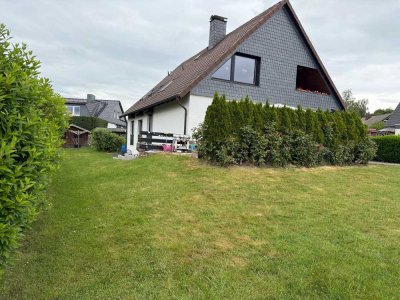 Lichtdurchflutete 4,5-Zimmer-Wohnung im Haus mit Garten in Hahndorf