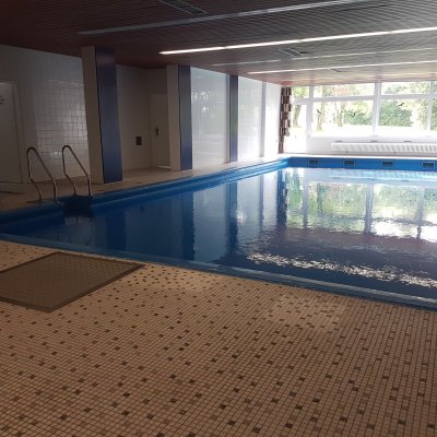 Schwimmbad & Sauna Hämelerwald m. Aufzug Neubezug n. Renovierung