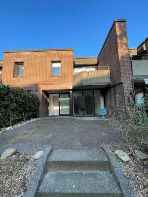 Schönes Familienhaus mit Garten und Garage!