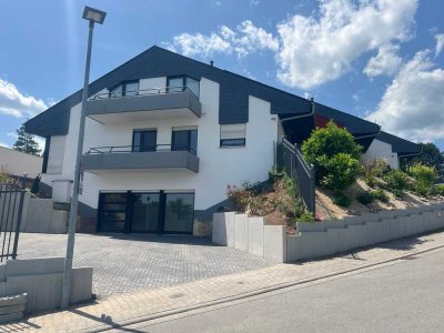 Großzügiges Einfamilienhaus mit geh. Innenausstattung in Alzey