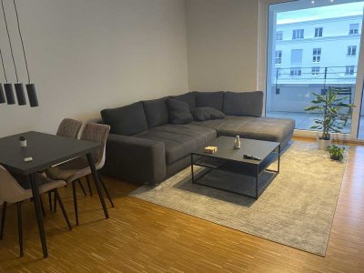 Helle 2,5-Zimmer Wohnung im 6. OG mit Balkon in Frankfurt am Main (unmöbiliert, mit EBK)