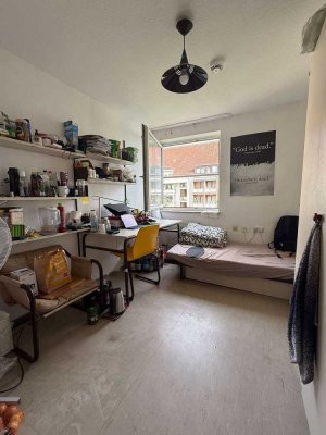 2-Zimmer-Apartment in Erlangen inkl. Stellplatz – ideal für Anleger, WG, Pendler oder Fix & Flip