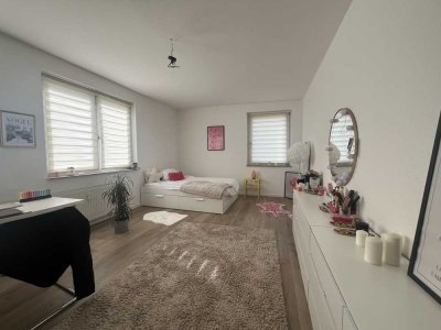 Zentral gelegene 2-Zimmer-Wohung mit Balkon