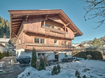 Traditionelles Tiroler Chalet mit vielseitigen Nutzungsmöglichkeiten
