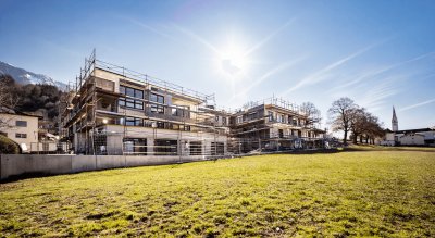 Provisionsfrei: 3 ZI WHG+ Riesiger Garten