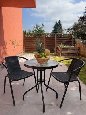 2-Raum-Erdgeschosswohnung mit eigenem Garten und Tiefgaragenstellplatz
