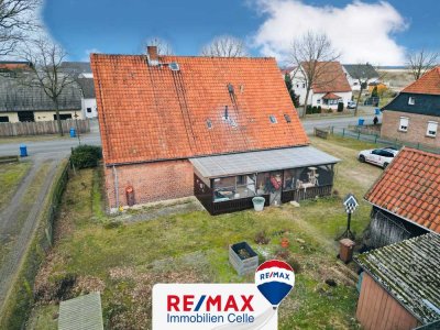 Einfamilienhaus auf großem Grundstück mit Ausbaupotenzial im Dachgeschoss! (AG-6441)