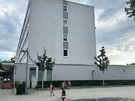Geschmackvolle, modernisierte 4-Raum-Wohnung mit Balkon in Bietigheim-Bissingen