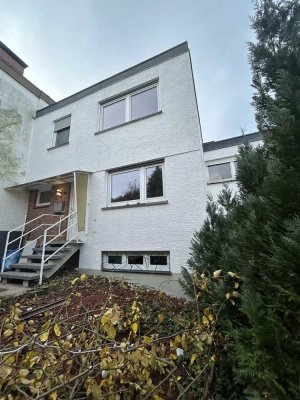 Charmantes Reihenhaus in angenehmer Lage im Bännjerrück in Kaiserslautern
