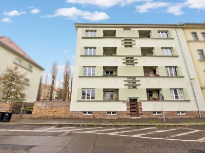 Kapitalanlage! Vermietet 3-Zimmer-Eigentumswohnung mit Balkon und Loggia in Leipzig-Schönefeld