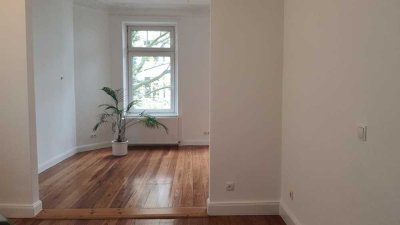 Modernisierte, nahe St. Georg gelegene 3-Zimmer-Altbauwohnung in schöner Innenhoflage!