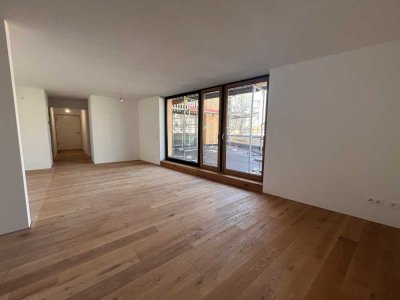Stilvolles Wohnen mit Design   -   3-Zimmer WHG  1. OG  mit großer Terrasse im Süden von Landshut
