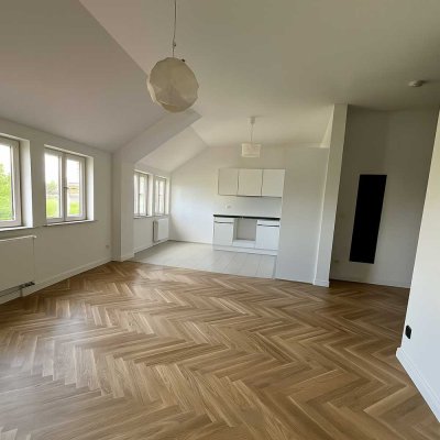 Stilvolle 2-Raum-Maisonette-Wohnung mit gehobener Innenausstattung in Halle