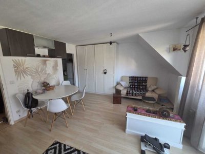 Charmantes 1-Zimmer Dachgeschoss-Apartment in Dresden Laubegast