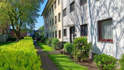 Provisionsfreie 4 Zimmer EG-Wohnung in Rondorf mit Balkon und 2 Keller renoviert sofort bezugsfertig
