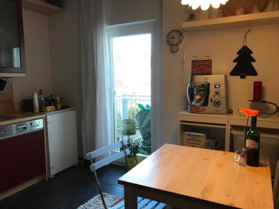 Schöne 2,5-Zimmer-Wohnung mit Einbauküche in Wismar