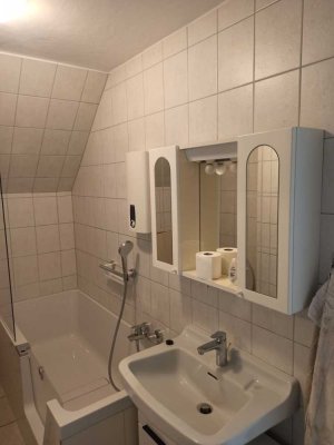 Freundliche und gepflegte 3-Raum-DG-Wohnung mit Balkon in Engelskirchen
