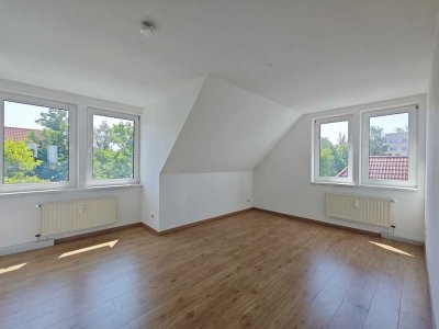 FAMILIENWOHNUNG im DACHGESCHOSS