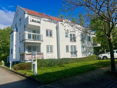 GEMÜTLICHE UND HELLE 2-RAUM-WOHNUNG IN GRÜNER LAGE