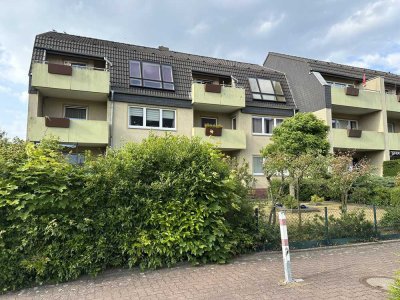 Dachgeschosswohnung mit Balkon & Garage