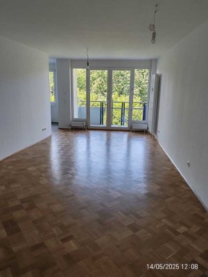 2-Zimmer-Wohnung mit Gartenblick in Karlsruhe-Oberreut