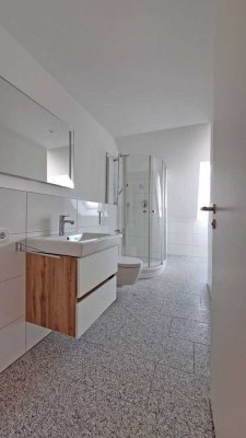 Offene Maisonettewohnung, 170m², 4 Zimmer, Südbalkon