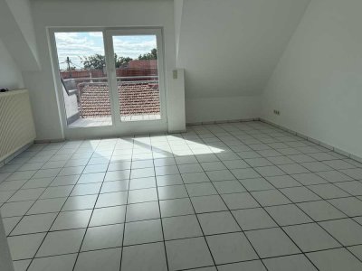 schönes Apartment mit Blick über Pfeddersheim mit Balkon